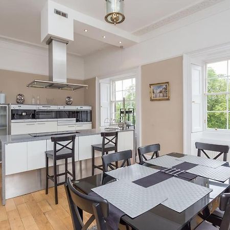 Prime Edinburgh City Centre - 4 Bed Penthouse Exterior photo