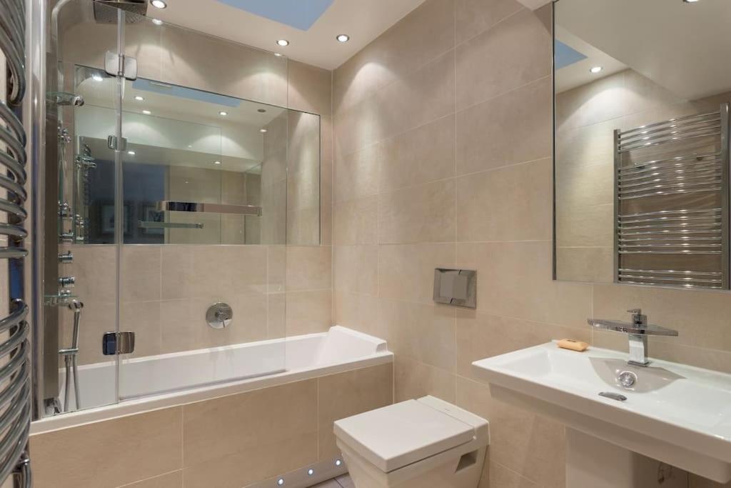 Prime Edinburgh City Centre - 4 Bed Penthouse Exterior photo